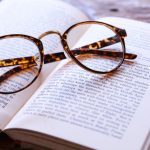 놀라운 독서의 7 가지 효과! 책을 읽어야하는 이유